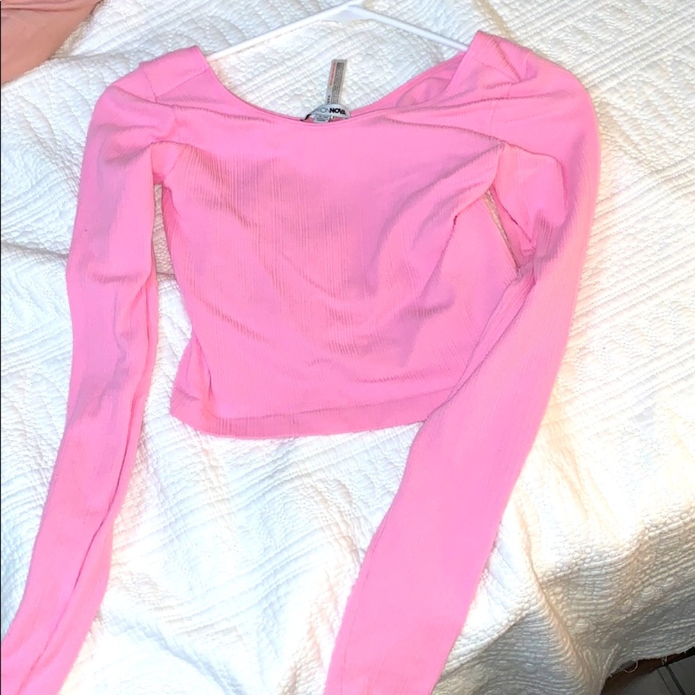 Fashion nova crop top